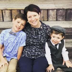 Meet your Posher, Emmanuelle